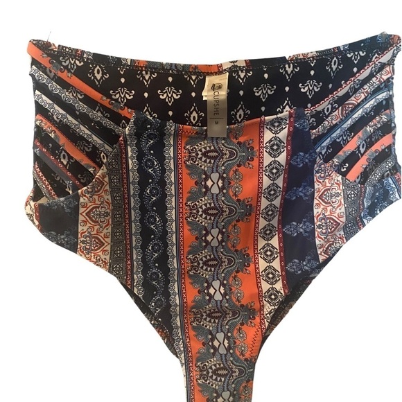 Cupshe Bandana style print bikini set sz M - Picture 7 of 11